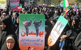 روزنامه جمهوری اسلامی: کرونا رفتنی است، ۲۲ بهمن ماندنی؛ راهپیمایی را لغو کنید
