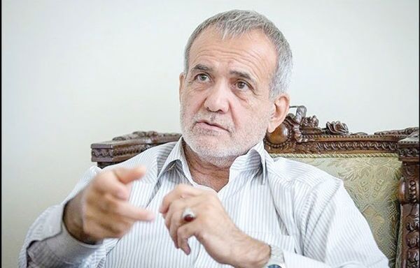 نارضایتی اجتماعی روز به روز تشدید میشود