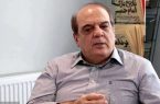 عباس عبدی: دولت ناکارآمدی خود در فروش نفت از طریق گرفتن مالیات از مردم جبران می‌کنند