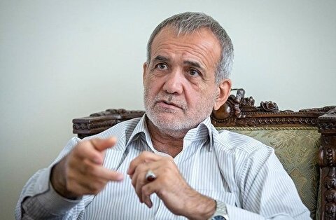پزشکیان: بزرگان ما وقتی مریض می‌شوند سریع به اروپا می‌روند؛ چرا برای اقتصاد بیمار به سراغ اروپا نمی‌روید؟