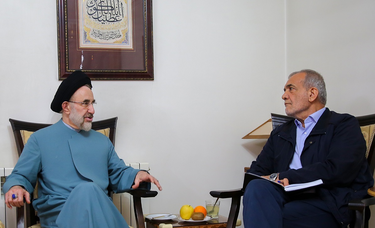 خاتمی :این انتخابات فرصتی است برای شنیده شدن صدای اکثریت ناراضی