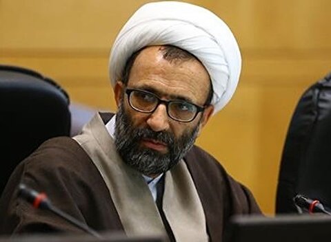 نماینده مجلس: مراسم تنفیذ و تحلیف پزشکیان در نیمه اول مرداد برگزار می‌شود