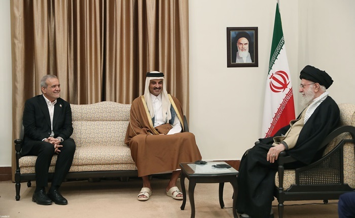 رهبر انقلاب در دیدار امیر قطر: منتظر اقدام قطر برای بازگرداندن مطالبات ایران هستیم