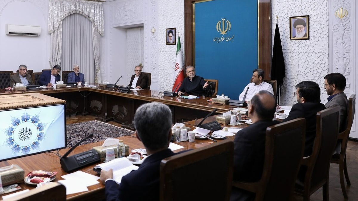 تیم اقتصادی دولت پزشکیان سردرگم است و زندگی سختی برای مردم رقم زده