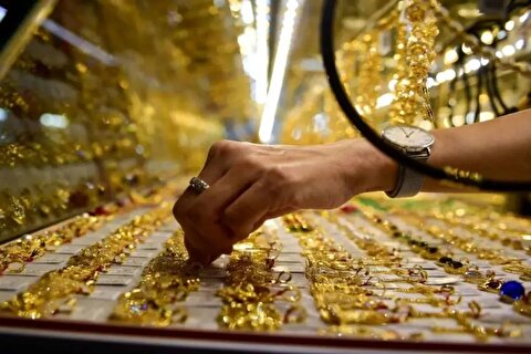 رئیس پیشین اتحادیه طلا: قیمت طلا در چند روز اخیر ۶۰۰ هزار و قیمت سکه امامی ۸ میلیون تومان کاهش یافته