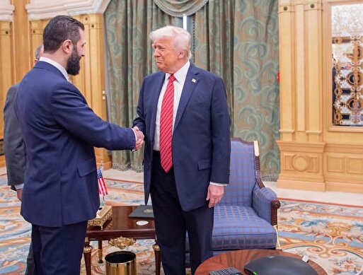 هدف از دیدار ترامپ با احمد الشرع  ایجاد یک پایگاه نظامی آمریکایی نزدیک دمشق و پیوستن دمشق به توافق ابراهیم