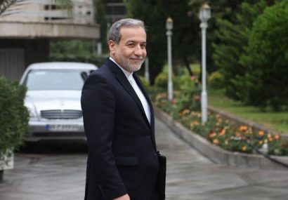 آمریکا باید تهدید و طرح موضوعات غیرمنطقی را کنار بگذارد