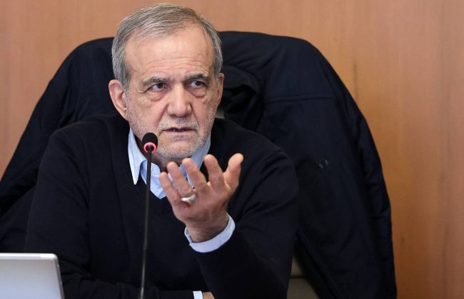 ضعفها و نارساییهای داخلی بهصورت شفاف شناسایی شود