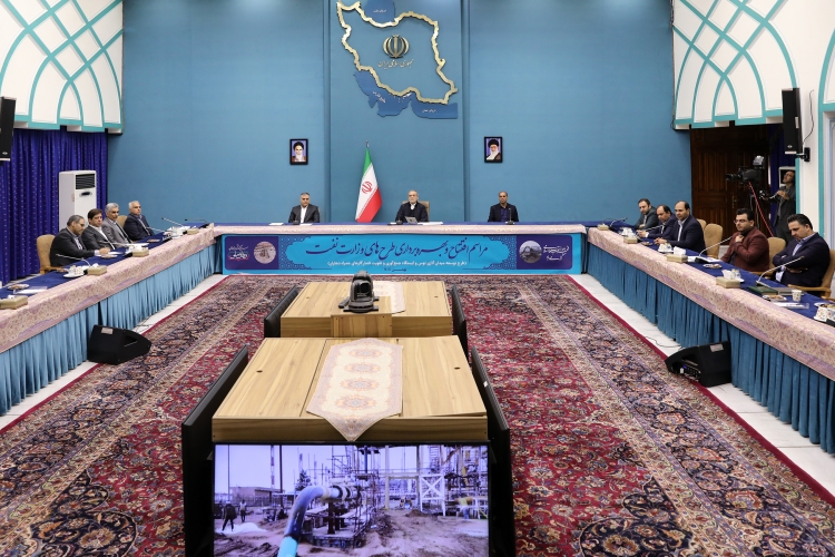 بهرهبرداری از دو طرح بزرگ صنعت نفت و گاز