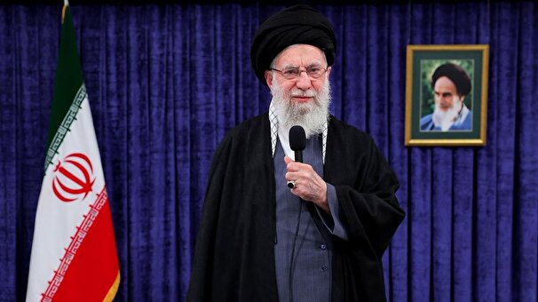 بهمن شکوه ملت ایران را مضاعف و دشمنان را مایوس میکند