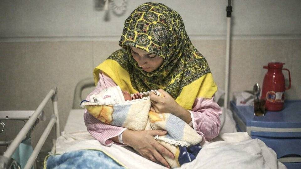هدف قانون جوانی جمعیت؛ رسیدن نرخ باروری به بیش از ۲.۱