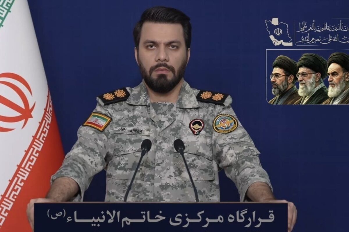 عقبنشینی ناو هواپیمابر جرالد فورد، پوشالی بودن قدرت مستکبران را ثابت کرد