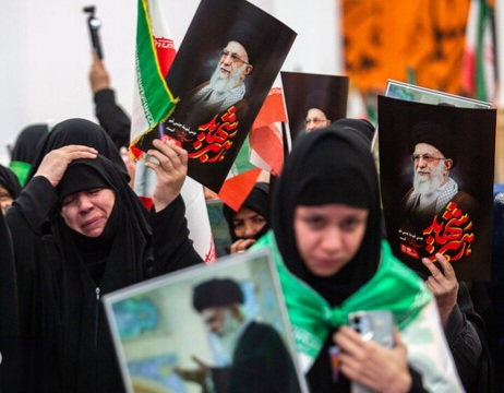 زمان برگزاری مراسم وداع با پیکر رهبر شهید انقلاب به تعویق افتاد