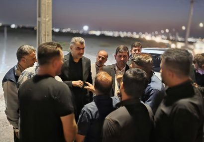 بازدید شبانگاهی دکتر محمد امیر از منطقه کم‌برخوردار بروال / تأمین پایداری آب شرب کوی علی‌آباد در کمتر از ۲۴ ساعت